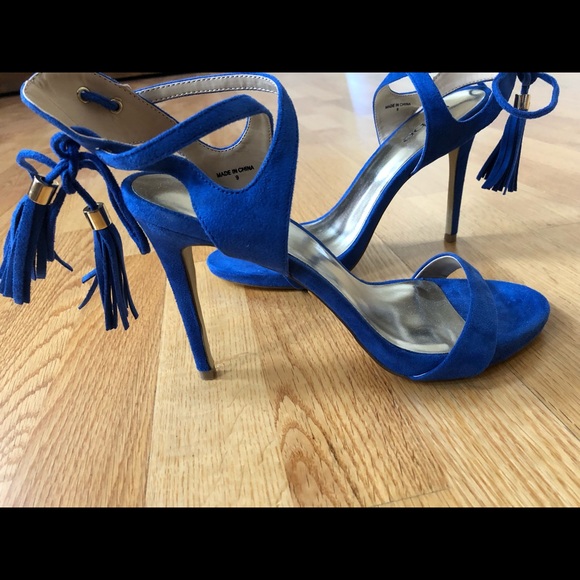 Bebe heels - Picture 2 of 3